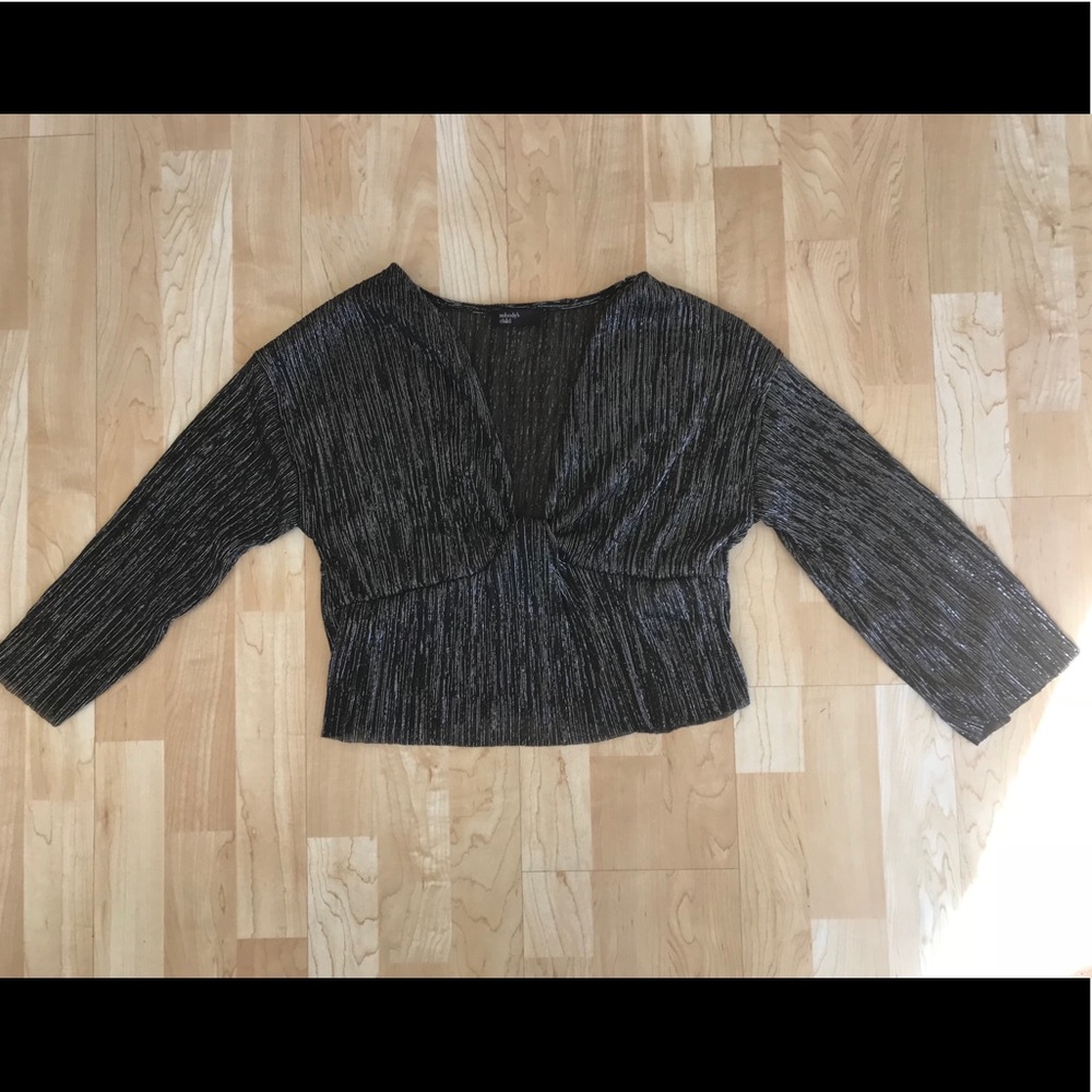 Sparkly, flowy crop top!